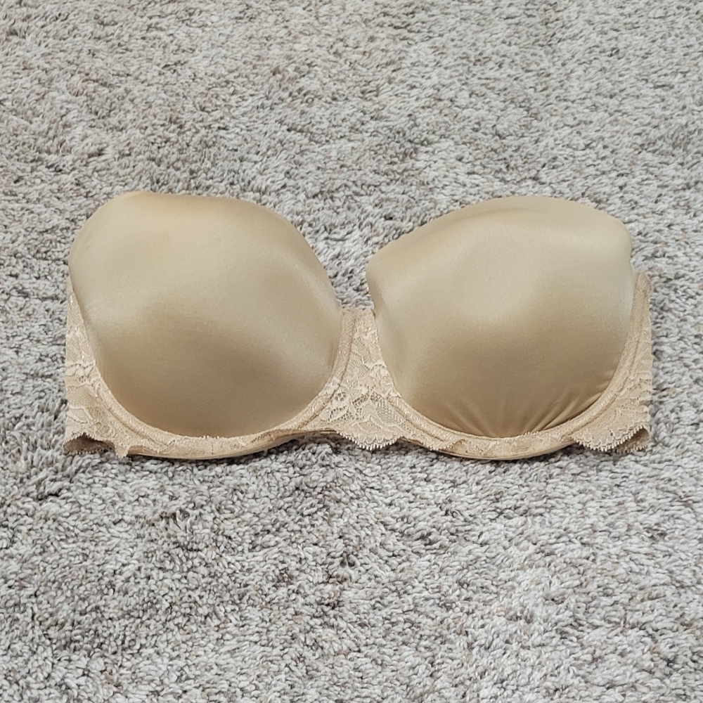 Calvin Klein nude strapless bra 34DDD